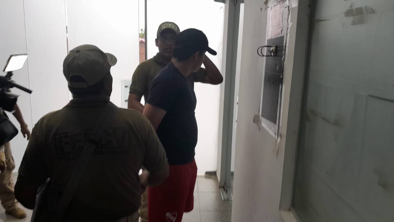 Joven de 19 años enfrenta cargos por tentativa de feminicidio a su ex pareja 