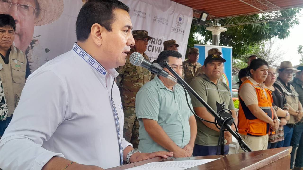 AMDECRUZ: "La situación en provincias es dura, por la sequia y humareda"