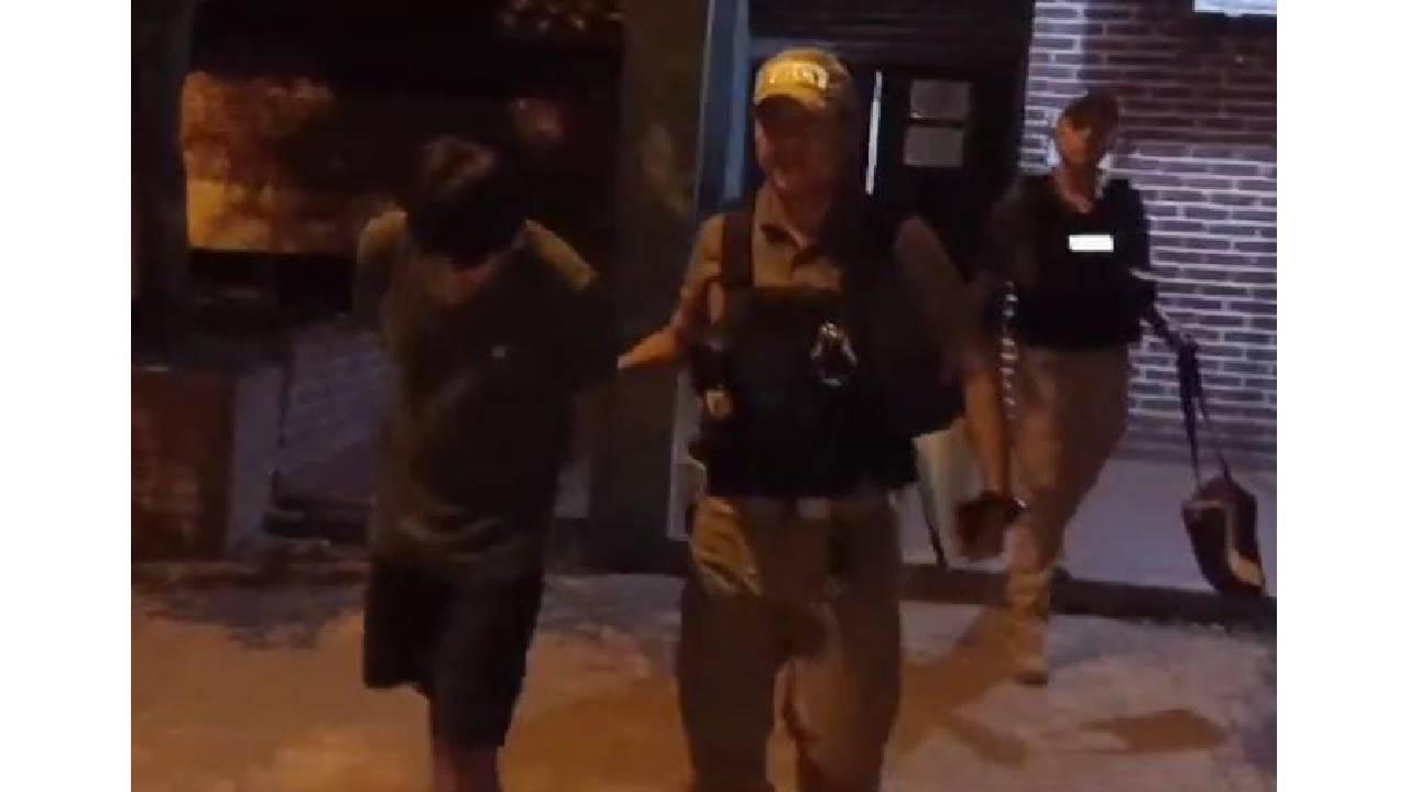 Detención de sujeto que se hacía pasar como sargento de la policía