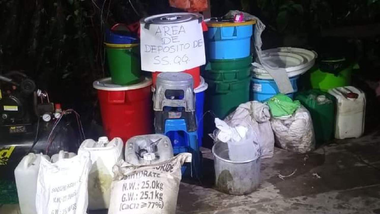 Descubrimiento de laboratorio de producción de cocaína en la provincia de Carrasco