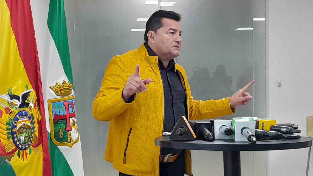 Alcalde Fernández exige agilizar aprobación del reformulado del presupuesto general del estado