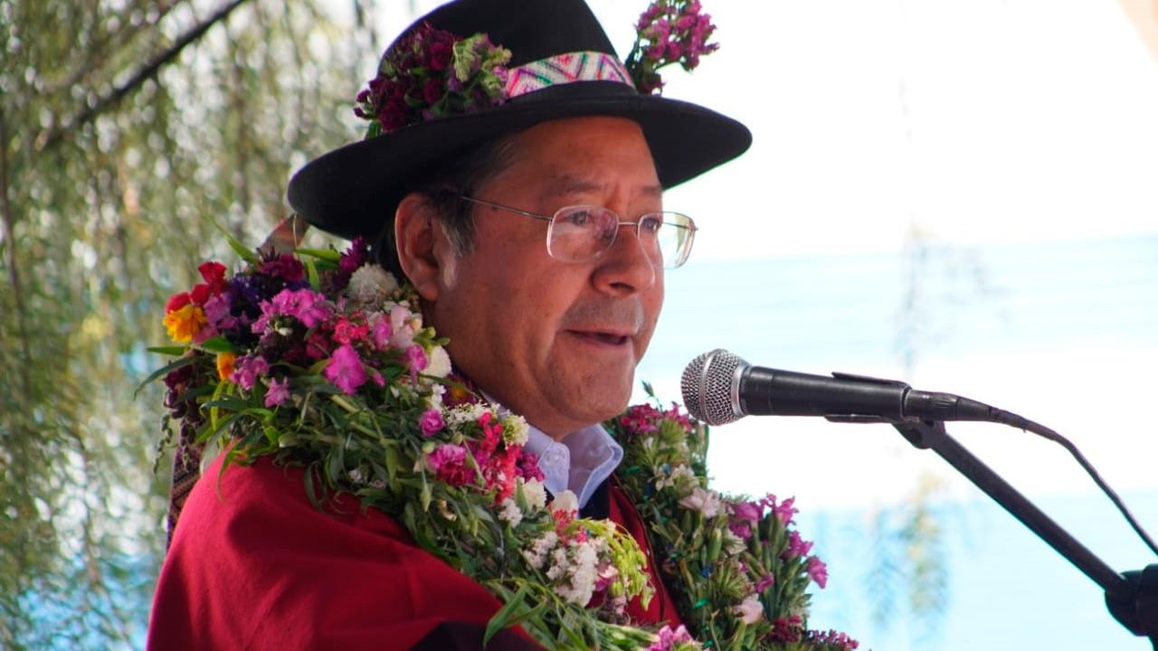 Presidente Arce Catacora entrega obras en Potosí y niega campaña electoral