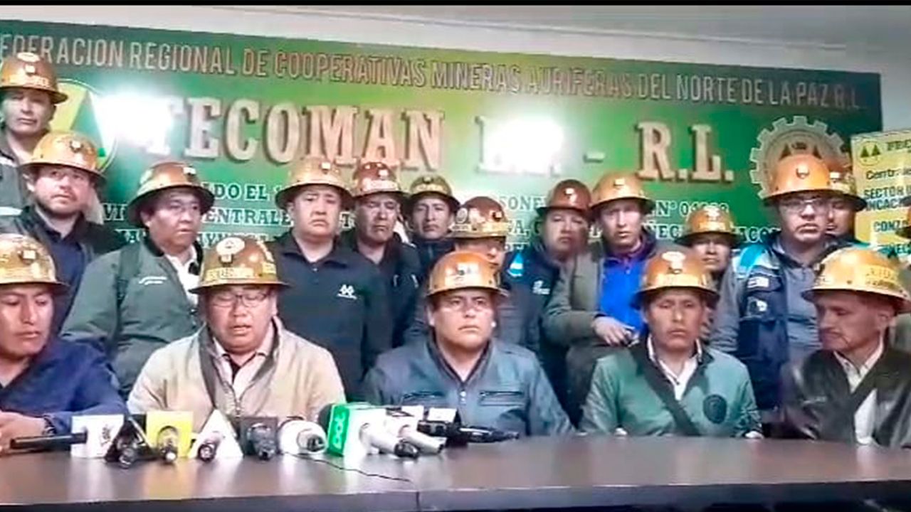 Mineros de FECMABOL radicalizan sus protestas en Bolivia por arresto de afiliados
