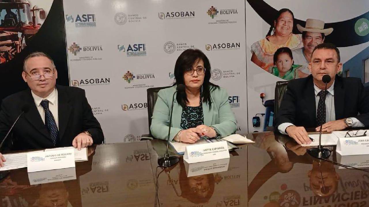 Feria Fexpocruz de servicios financieros para el vivir bien del 17 al 19 de noviembre