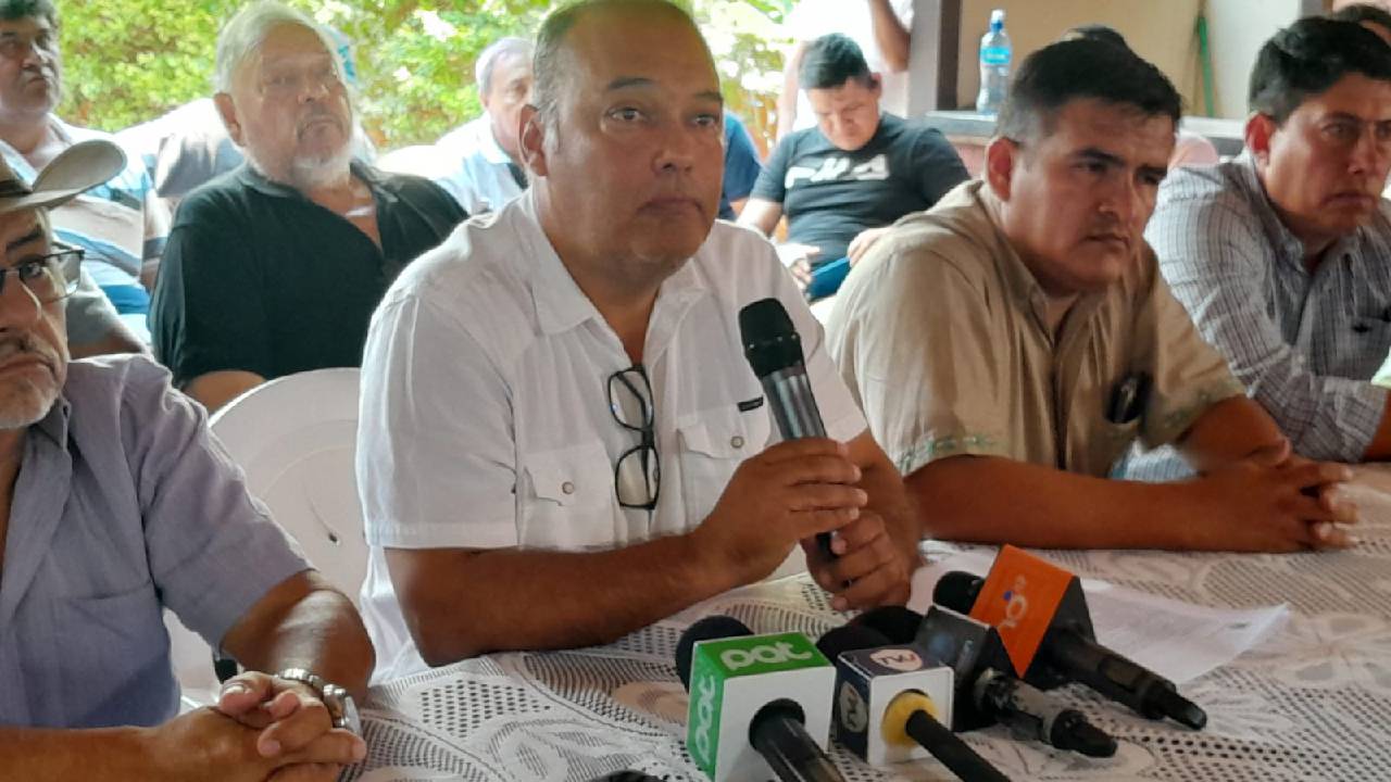Cámara de transporte da un plazo de 24 horas al Gobierno para reunirse