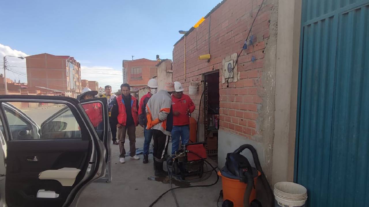 Cumbre del Agua: El Alto convoca a lavadores de autos, expertos y profesionales para ex delinear políticas y propuestas