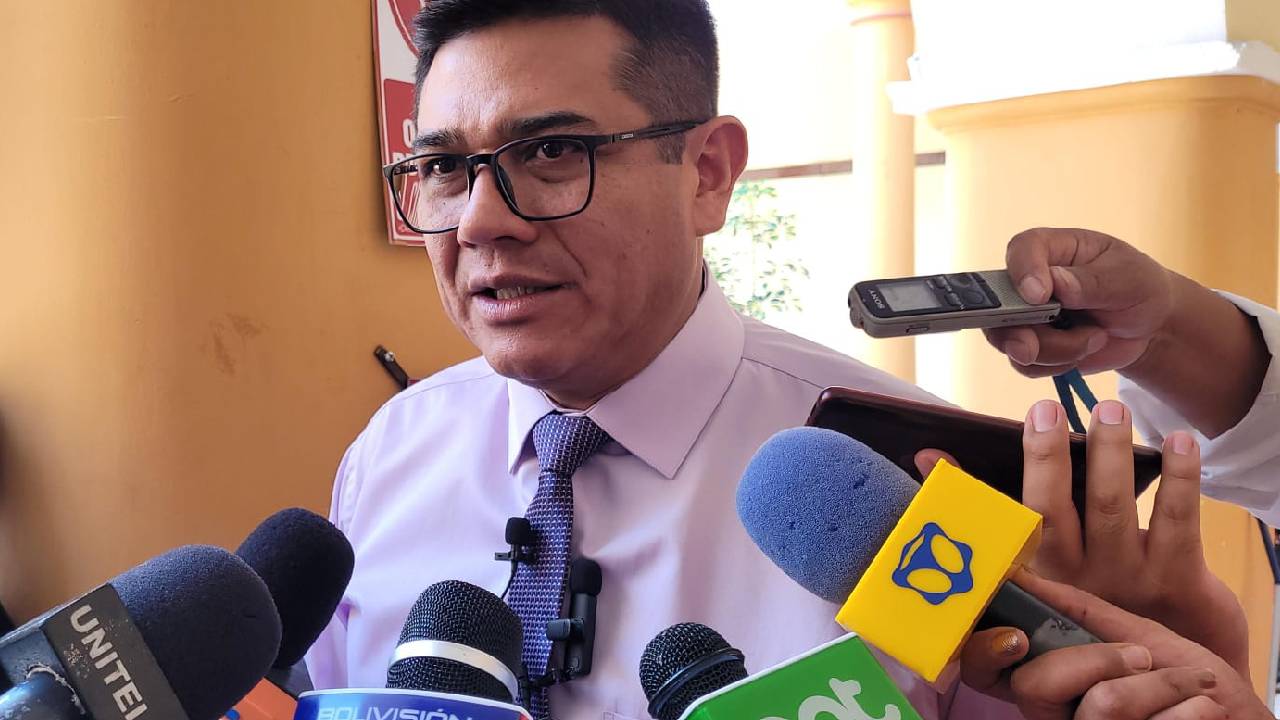 Presidente de la FAM Bolivia: Censura de parlamentarios por rechazar reformulado del presupuesto general del estado