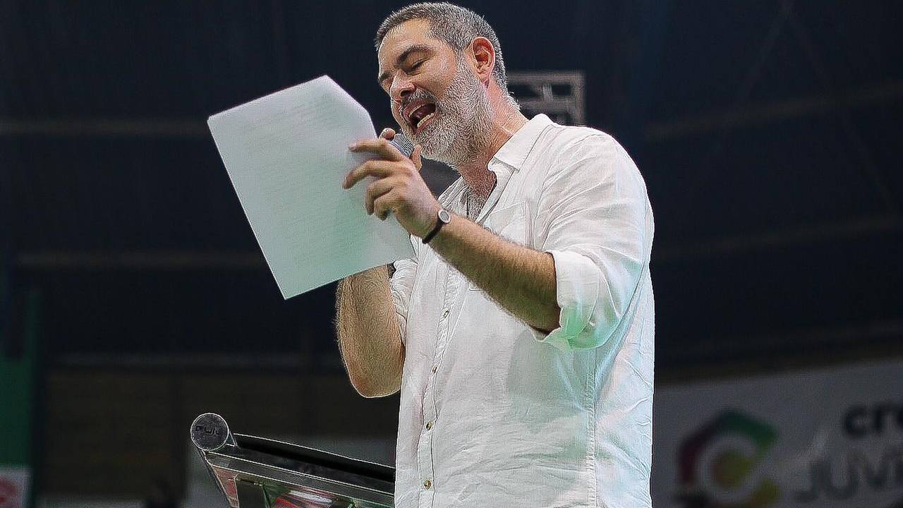 Camacho: “Creemos empieza un trabajo político para recuperar la democracia nacional”