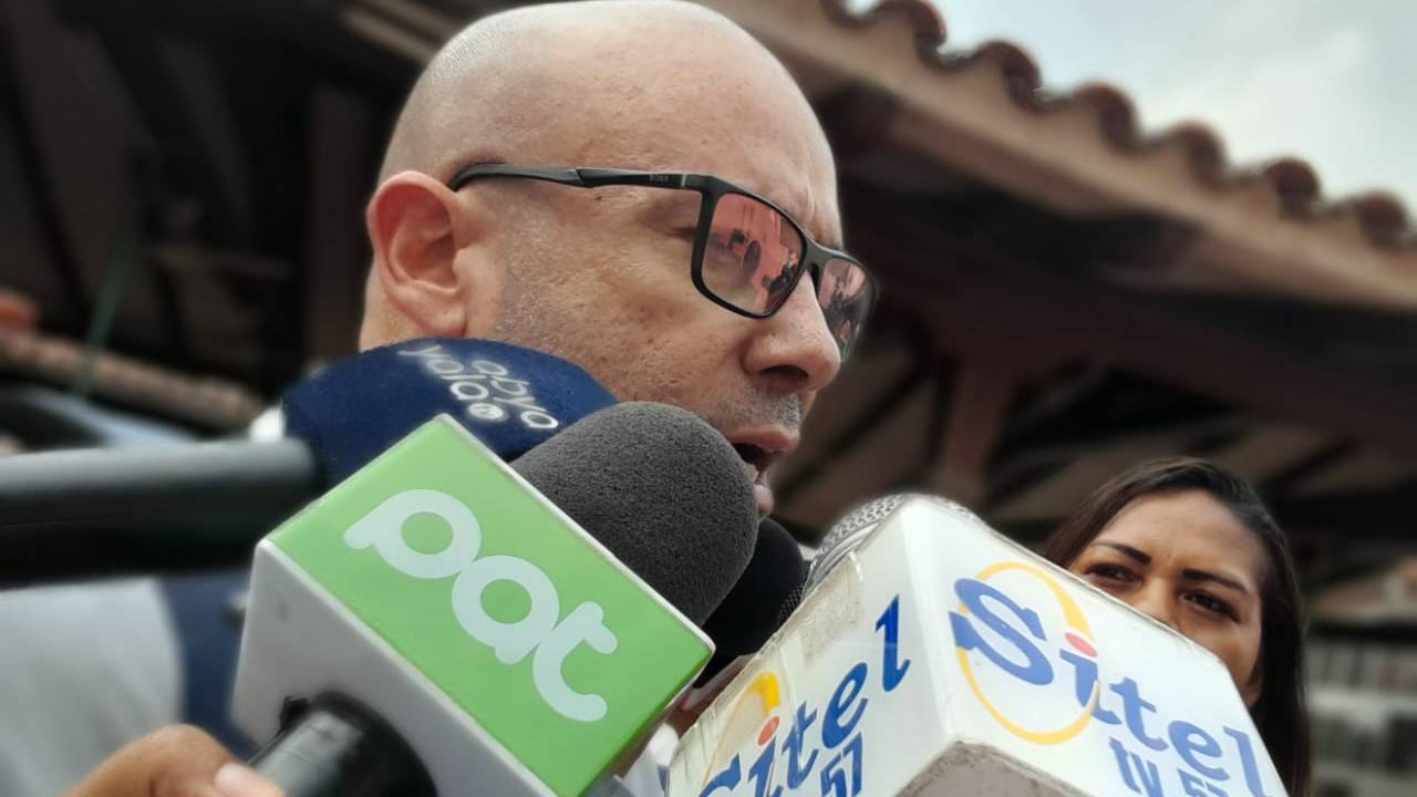 Gobernación aun tiene recursos necesarios para combatir incendios