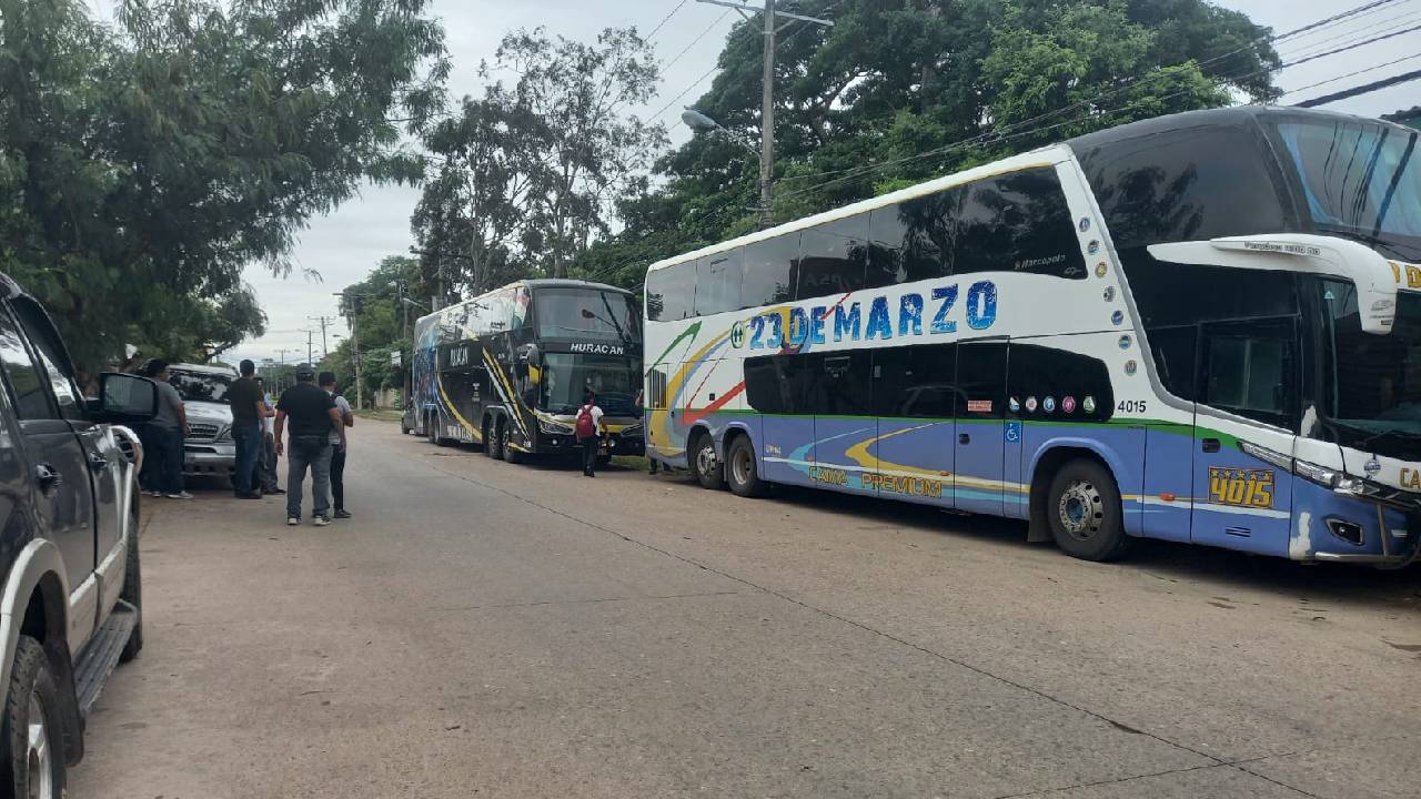 Intercepción de buses con sustancias controladas en retén de Guapilo