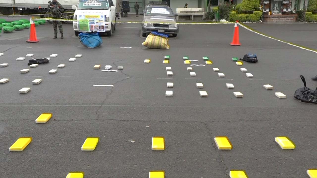 Éxito en operativos antinarcóticos: Decomisados 134,4 kg de drogas y 12 arrestos en La Paz