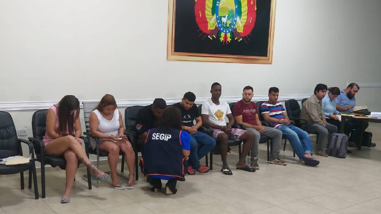  Audiencia de medidas cautelares para ciudadanos Brasileños, incluido líder del PCC