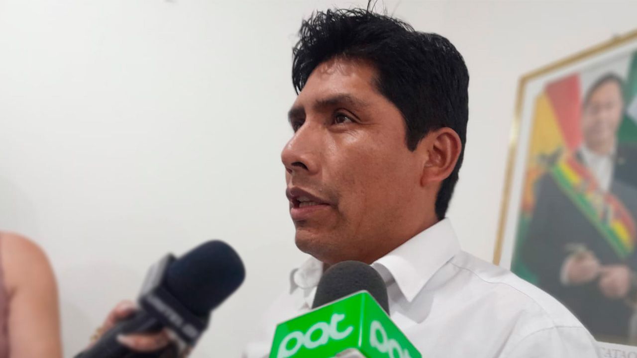 EMAPA desmiente deuda de 14 Millones: Franklin Flores asegura pagos a productores y abre diálogo