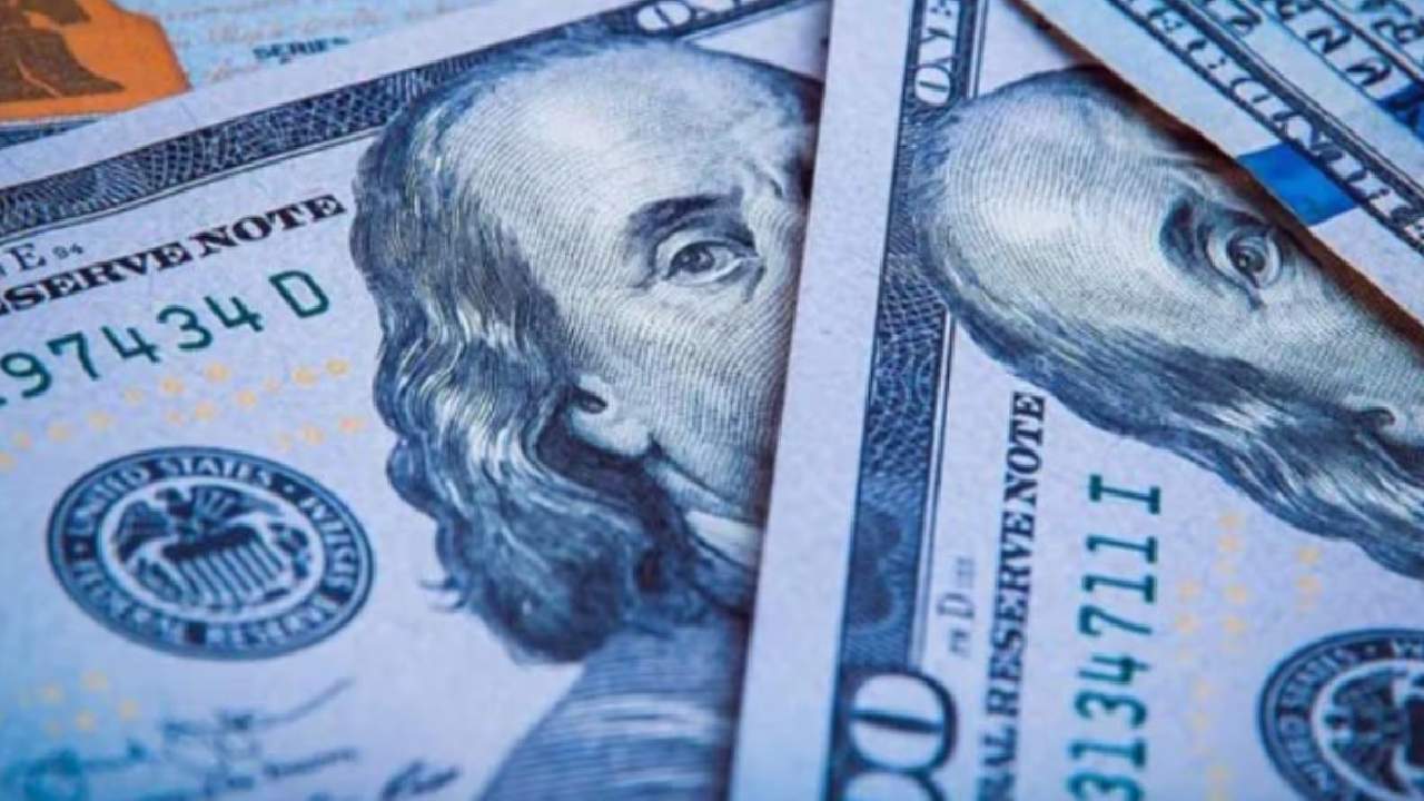 El Dólar Blue en Argentina Experimenta una Bajada de $20