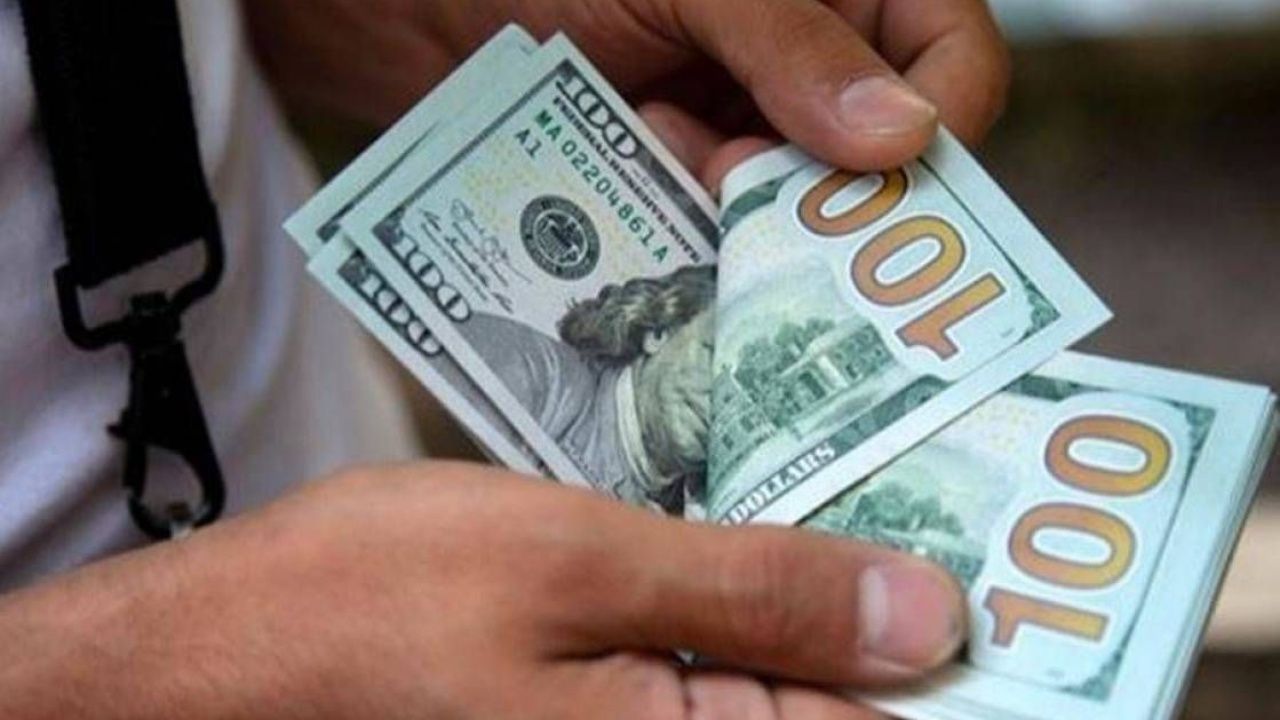 Nueve librecambistas vendían el dólar en un precio elevado