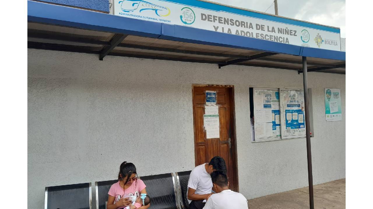Tras vacaciones escolares incrementa la demanda de solicitudes de permiso de viaje a menores 