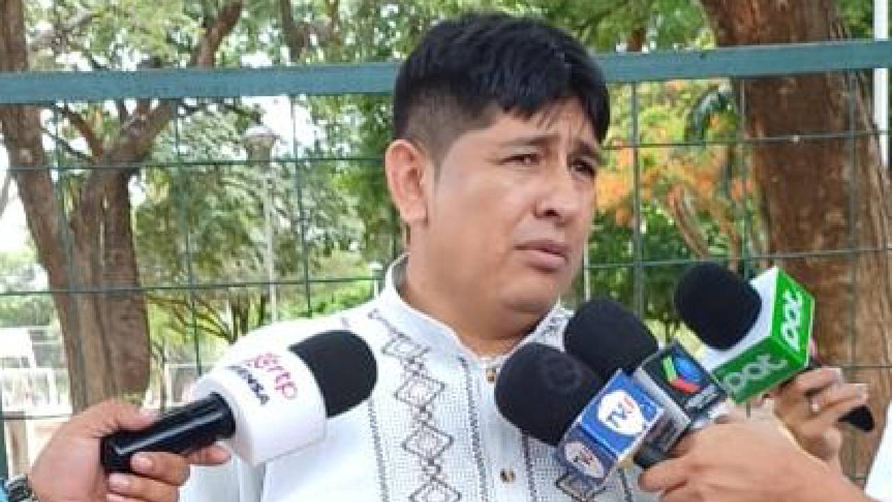 Diputado Rolando Cuéllar del MAS:  Repercusiones sobre avasallamientos