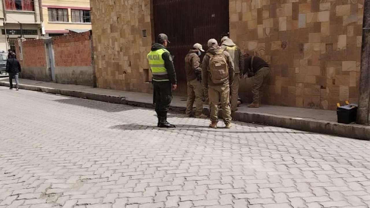 Encuentran cuerpo sin vida de una mujer no identificada en Villa Dolores 