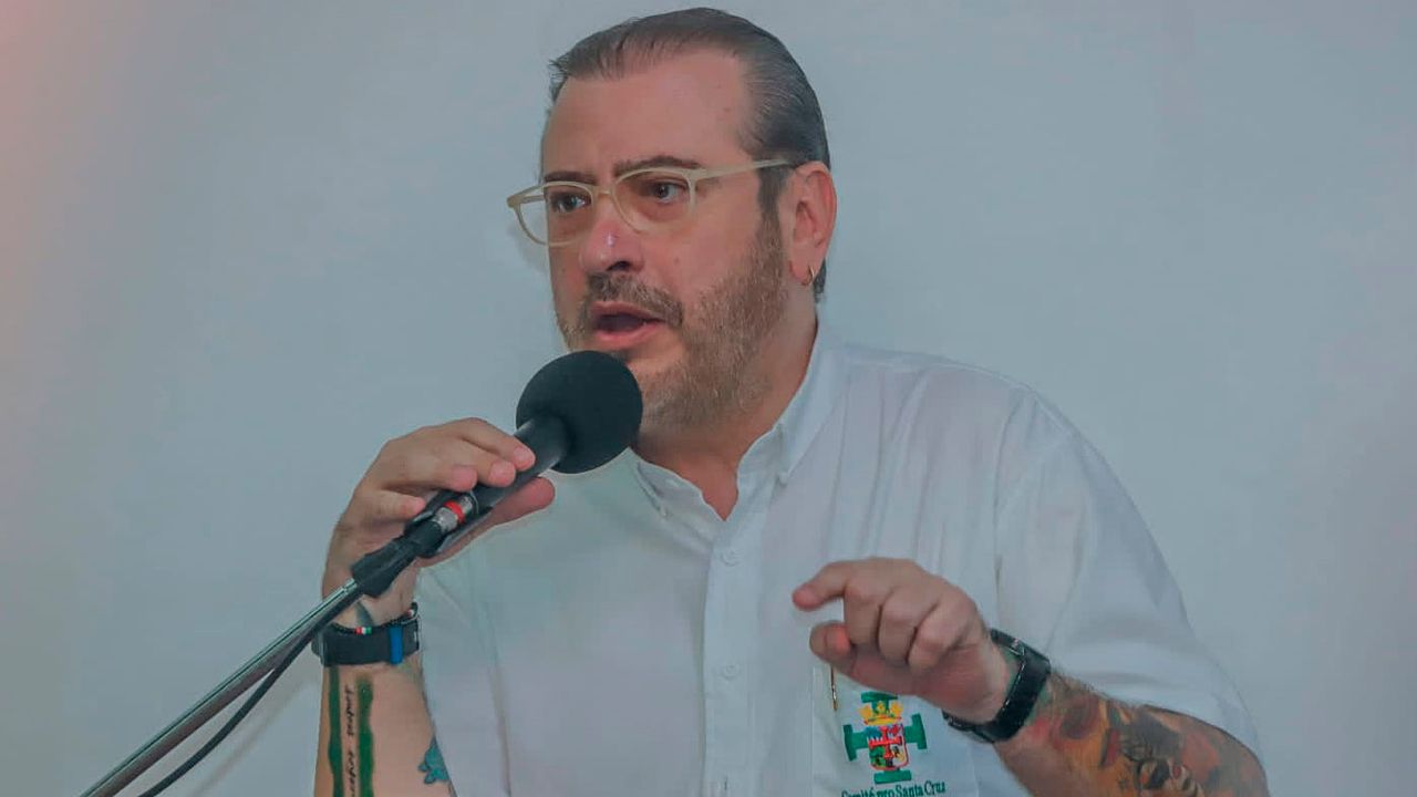 Calvo nuevamente ante un juez, esta vez por el caso Wiphala