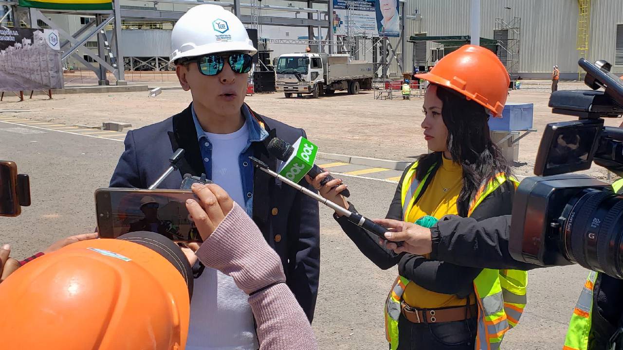 Viceministro de Altas Tecnologías Alternativas: Extracción de Litio en Bolivia