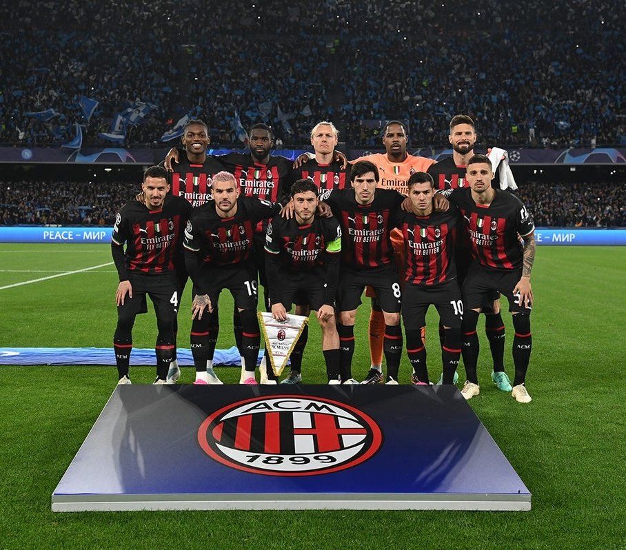 Milán a Semifinales en la Champions