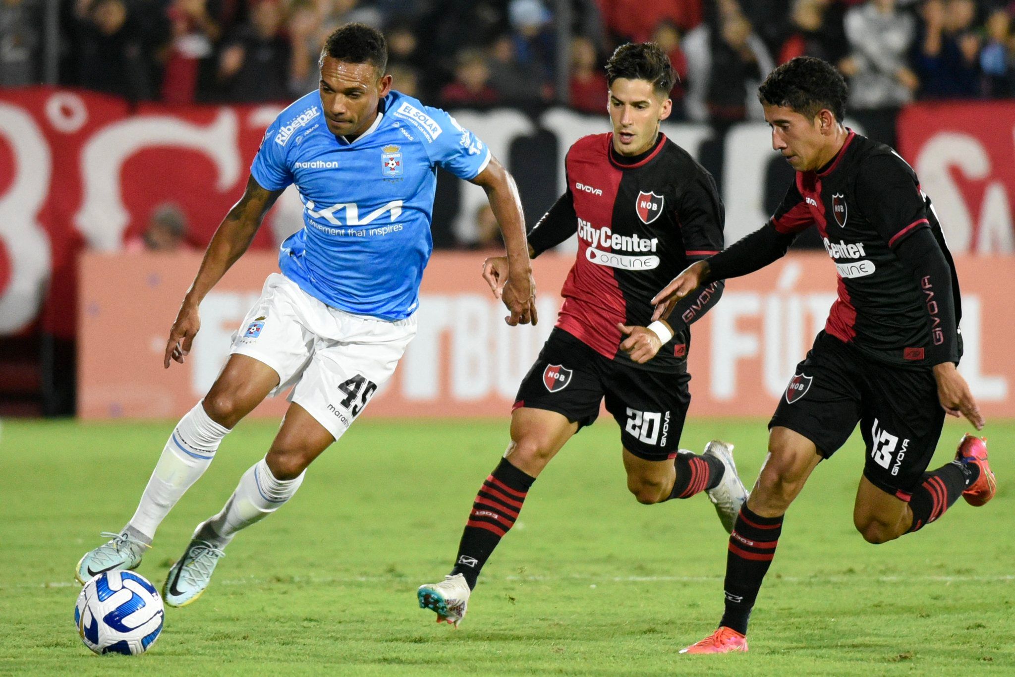 Blooming no hizo pie en Rosario