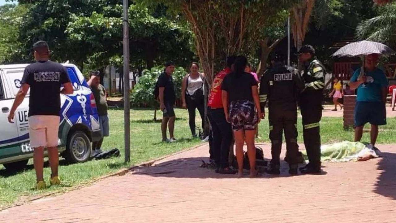 Santa Cruz: Joven de 23 Años fallece súbitamente en el Parque Urbano