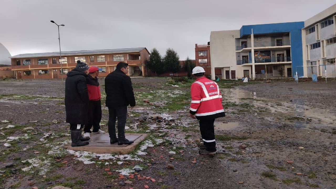 La Alcaldía de el Alto atendió y resolvió de forma inmediata dos casos de inundación tras las recientes lluvias