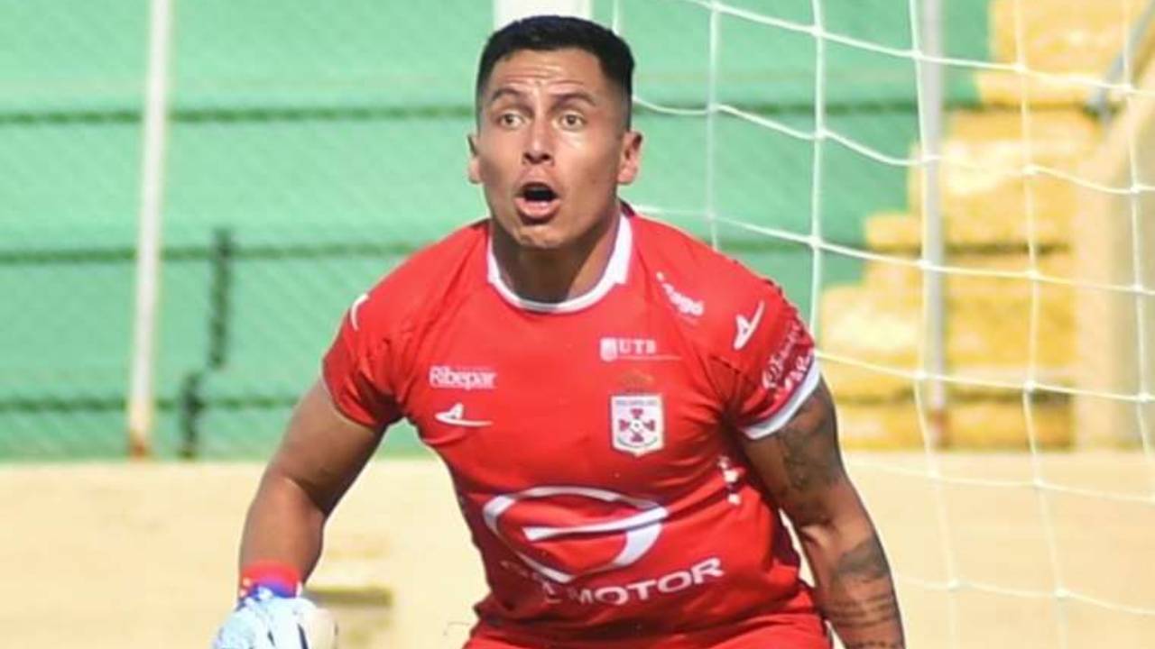 Alejandro Torrez cerca de convertirse en el primer refuerzo de Oriente Petrolero