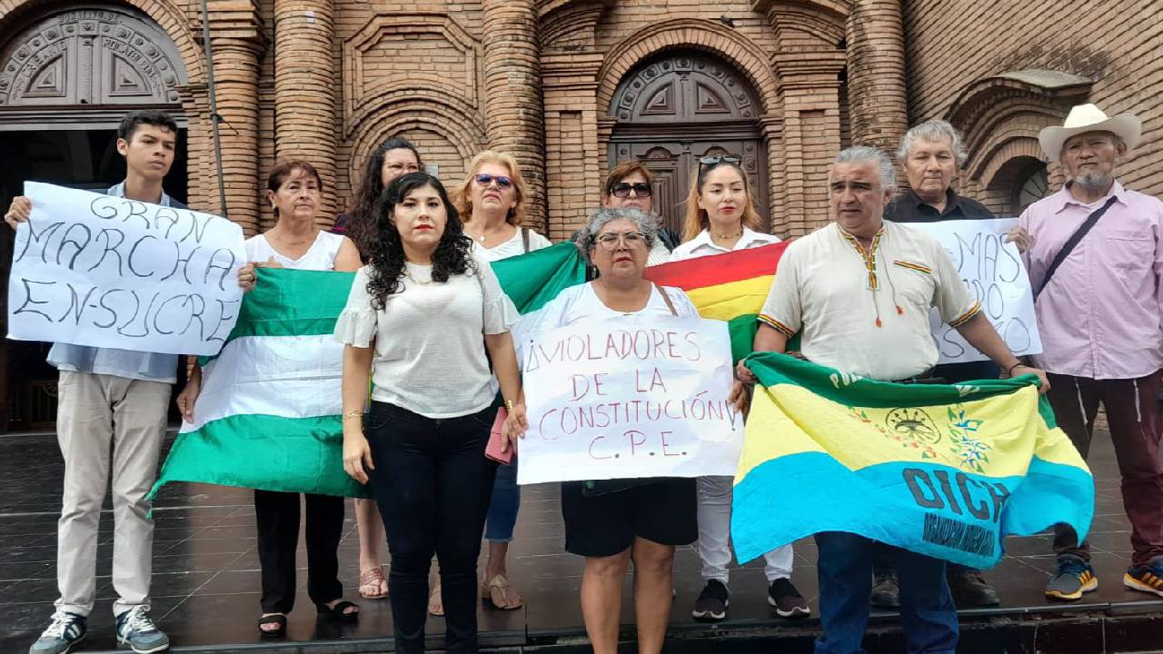 Plataformas marcharán en Sucre, rechazan prórroga de Magistrados