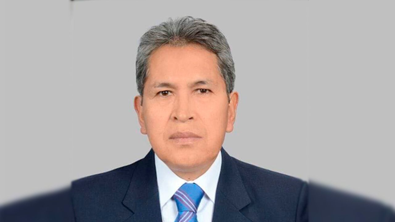  Renuncia Magistrado Esteban Miranda de Cochabamba al Tribunal Supremo de Justicia