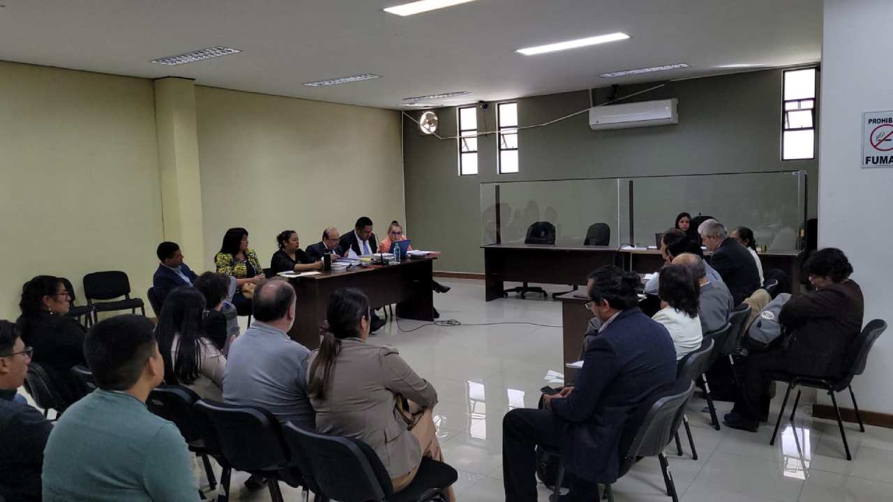  Audiencia en juzgado anticorrupción: Investigación por prórroga de mandato 