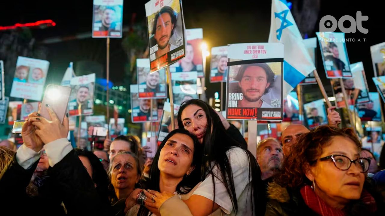 Manifestación masiva en Tel Aviv exige la liberación de rehenes en Gaza tras 100 días de cautiverio