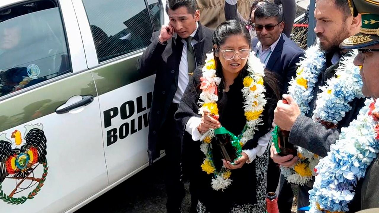 Entrega de equipamiento Policial en El Alto para fortalecer la seguridad ciudadana