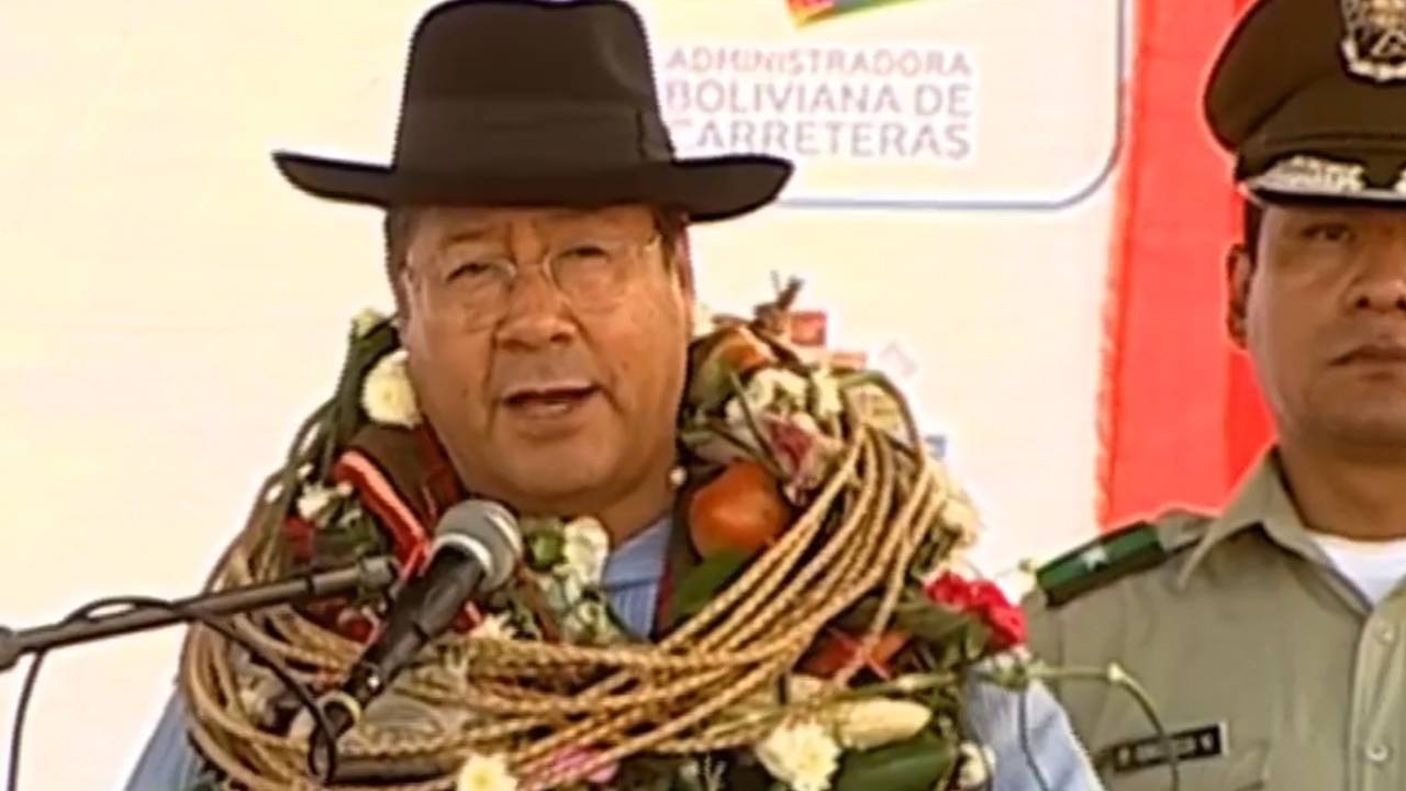 Inauguración del tramo III de la carretera La Angostura - Comarapa 