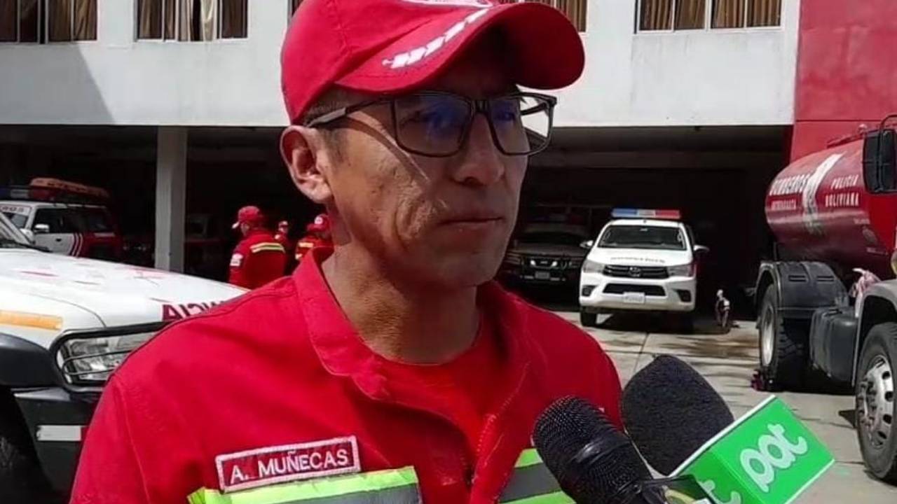  Bomberos continúan búsqueda de niños desaparecidos en Tipuani