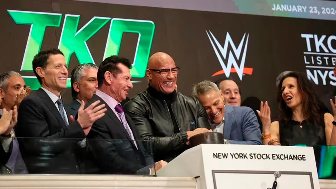 Dwayne "La Roca" Johnson se une a la junta de TKO Group Holdings, fusionando deporte y espectáculo