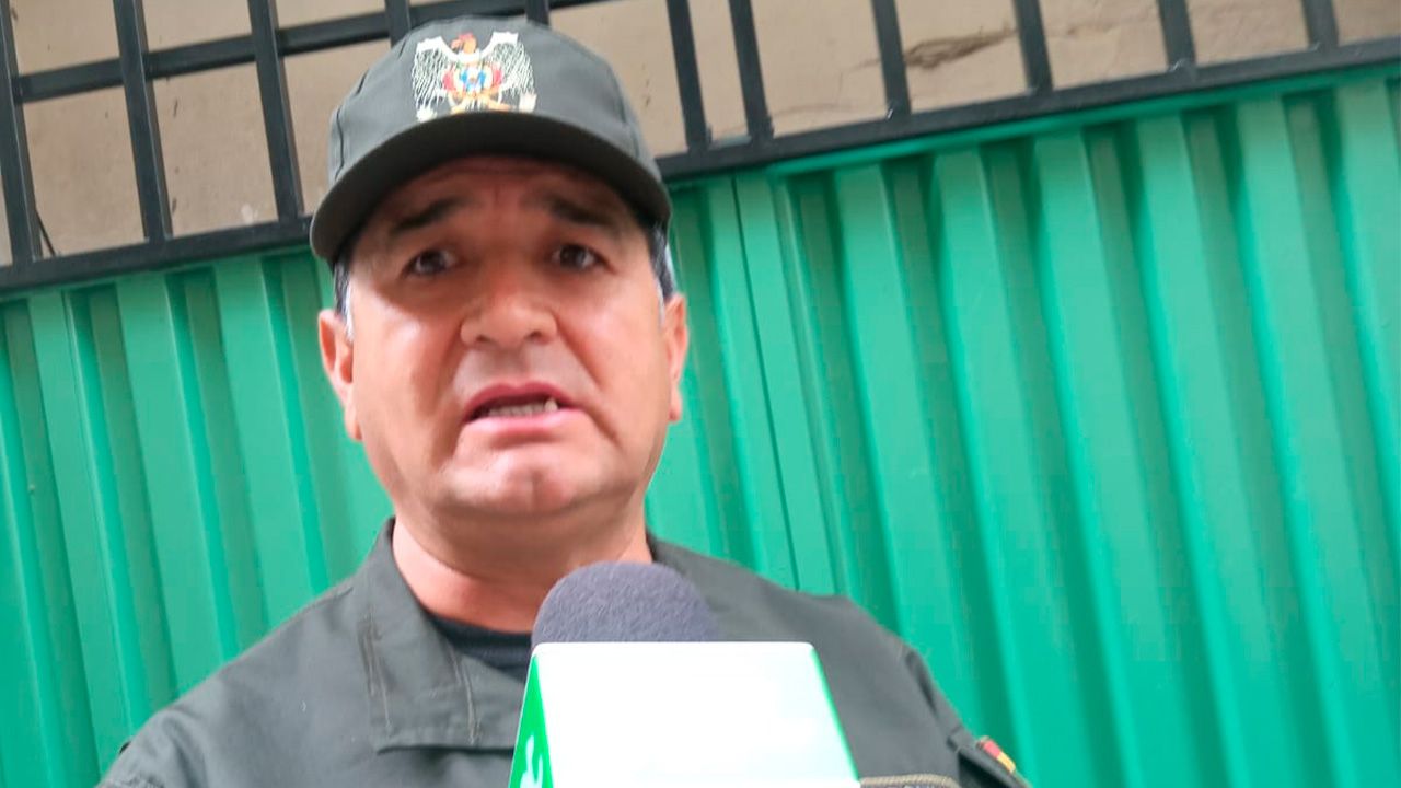 Coronel Terrazas informa sobre robo y secuestro en Huarina; Policía actúa para esclarecer el caso