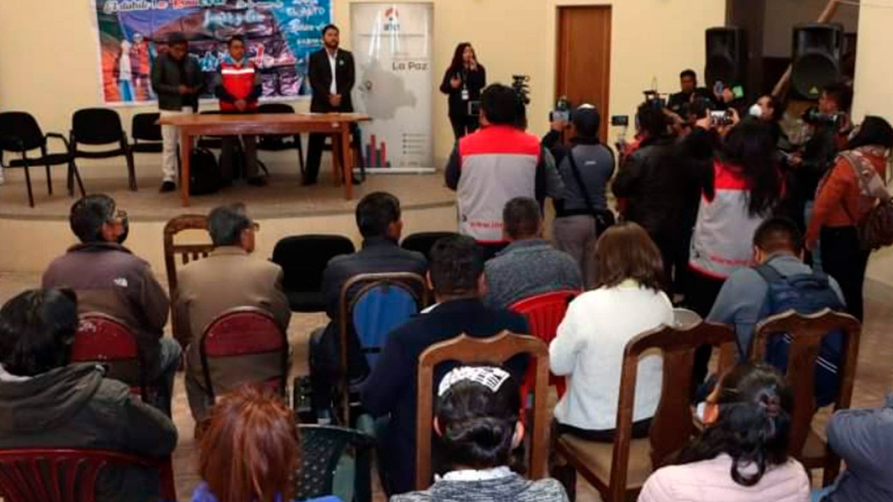 Estrategias de socialización del Censo en el Distrito 14 de El Alto: "Aquí vivo, aquí me Censo"