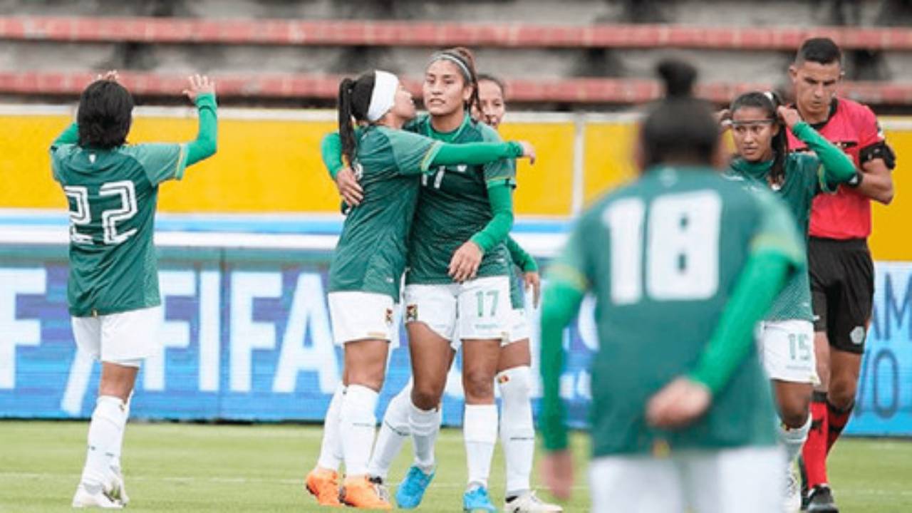 Selección femenina de fútbol jugará amistosos contra Perú en Santa Cruz