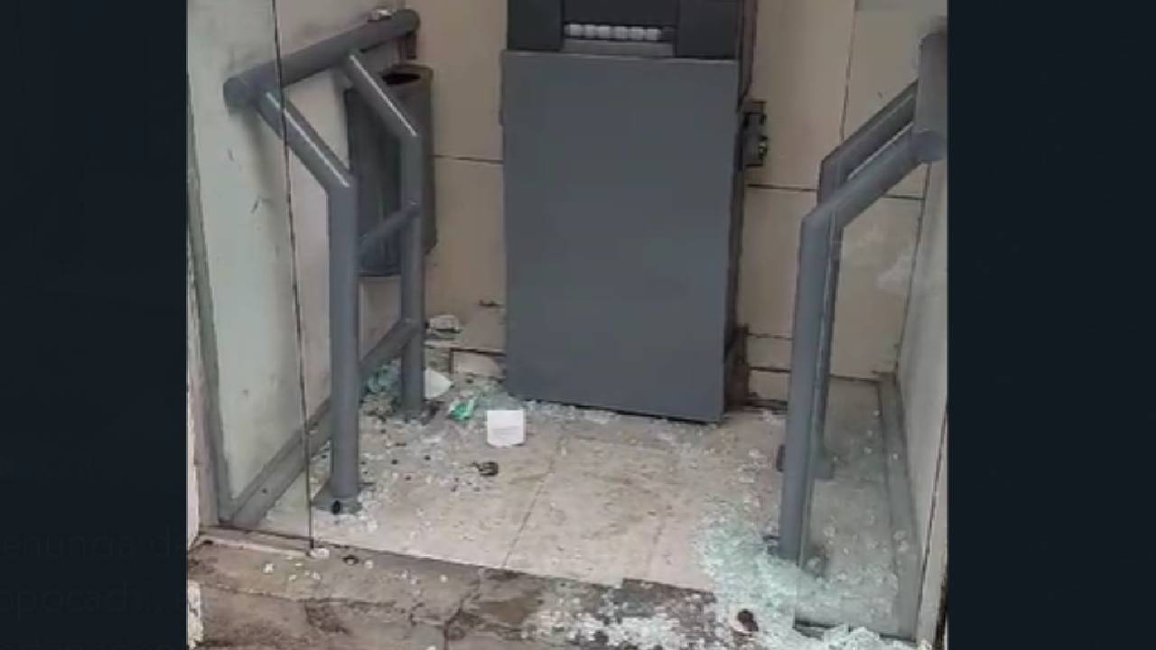  Vecinos denuncian vandalismo en cajero automático del BNB en Sopocachi