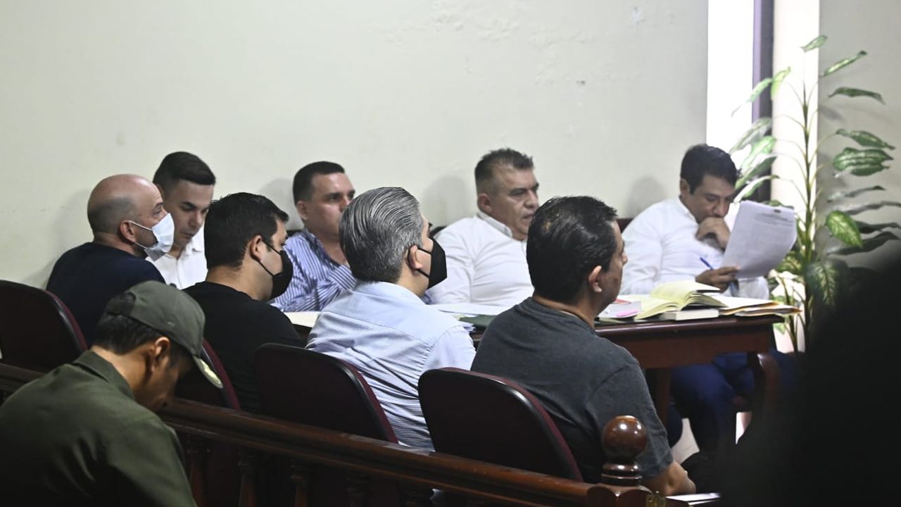 Ejecutivos de Banco Fassil enviados a Palmasola