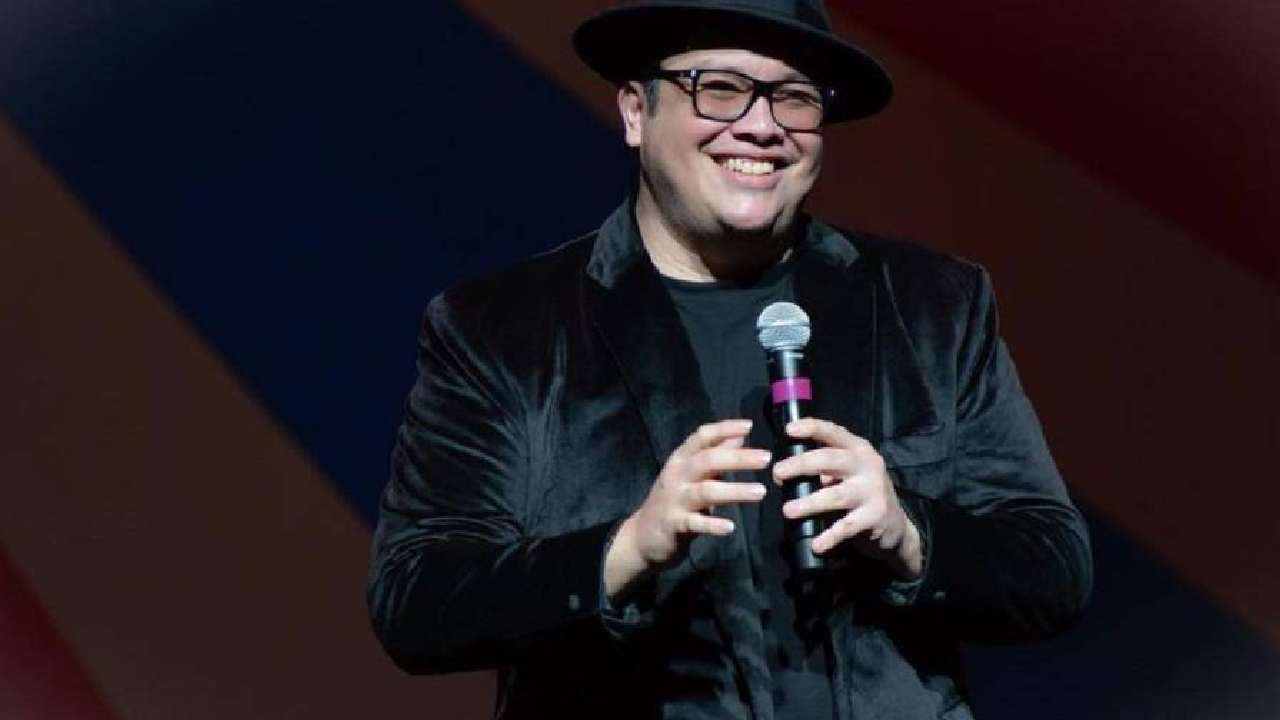Franco Escamilla llevará su exitoso espectáculo "1995" a Bolivia, conquistando La Paz y Santa Cruz