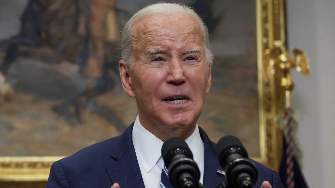 Biden anuncia 500 nuevas sanciones contra Rusia: "Putin debe pagar el precio de la muerte y destrucción que provoca"