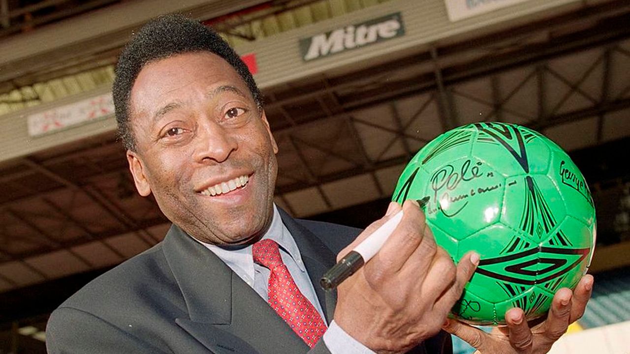 Diccionario brasileño agrega 'Pelé' como sinónimo de 'mejor'