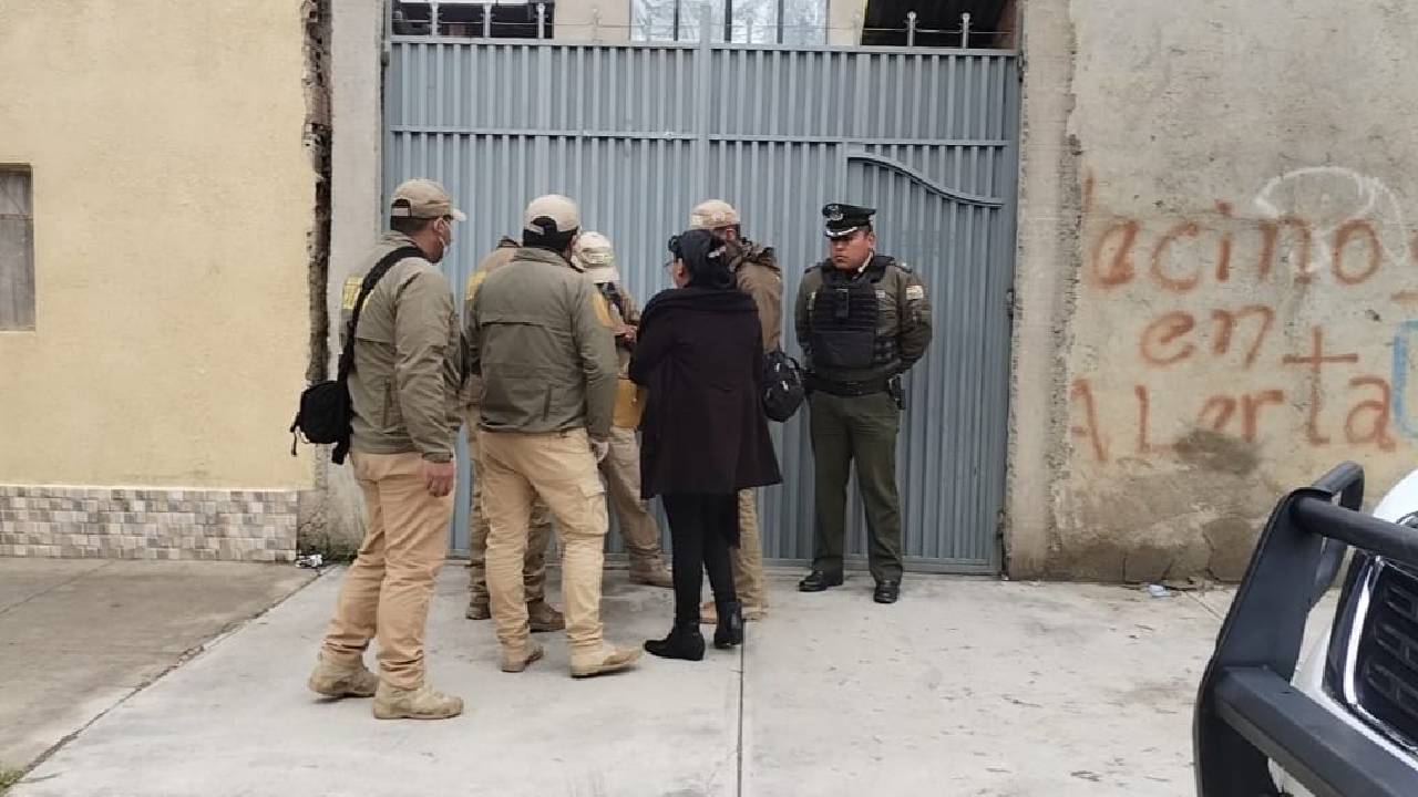 El Alto: Fiscalía Ordena la Aprehensión de los Padres de Dos Niños Víctimas de Infanticidio