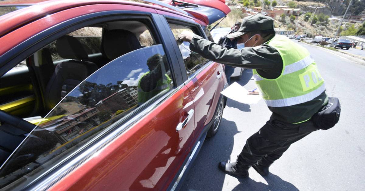 Inician operativos de tránsito para el retiro de vidrios polarizados en Montero