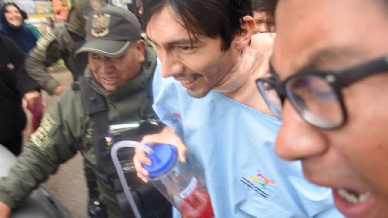 Infanticida de El Alto Trasladado a la Cárcel con una Sonrisa en el Rostro