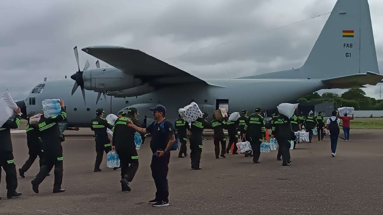 Enviadas 4 toneladas de ayuda humanitaria desde diablos rojos a Pando