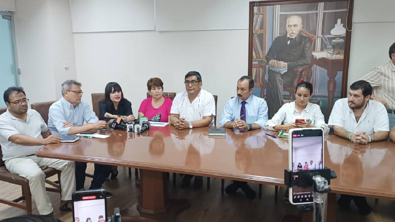 Director del INE se ausenta en reunión crucial para tratar temas sobre el Censo 2024